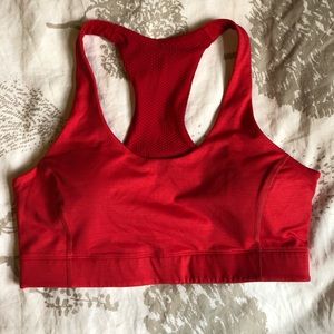Outdoor Voices Doing Things Bra, Size L in Scarlet